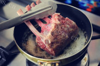 美味佳肴般的羊肉手抓饭做法图解7)