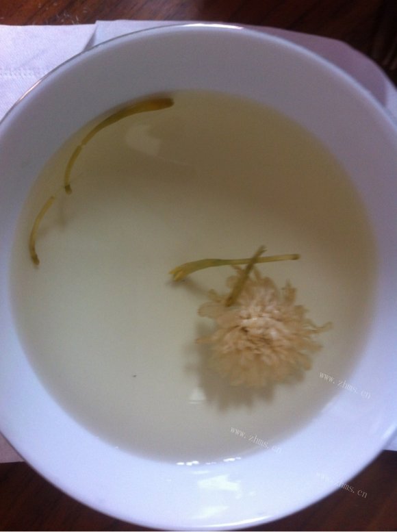 夏季滋补清热菊花茶