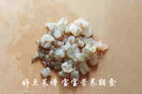 养生白菜虾仁粥做法图解3)