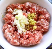 香酥茄盒做法图解1)