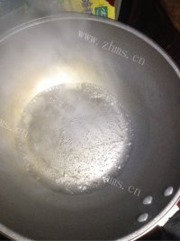 回味无穷的拔丝香蕉做法图解5)