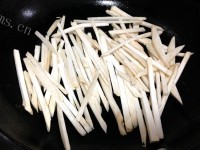 美味杏鲍菇豆皮卷做法图解6)