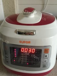 自制卤牛腱做法图解6)