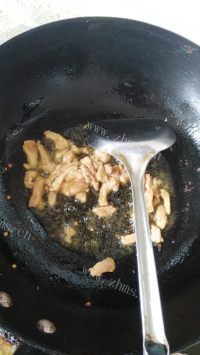 水笋炒肉丝做法图解5)