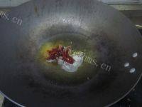 家常菜鸡块炖土豆做法图解6)