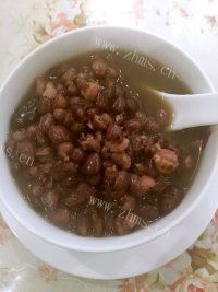消肿祛湿的红豆薏仁杂粮粥做法图解5)
