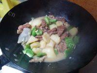 滋补土豆炖排骨