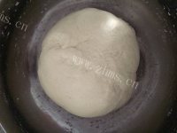美味的酱肉包子做法图解2)