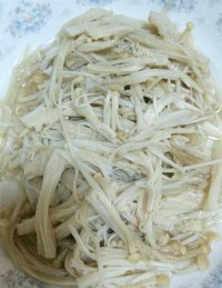 金针菇羊肉做法图解3)
