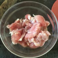 肉片炒圣瓜做法图解3)