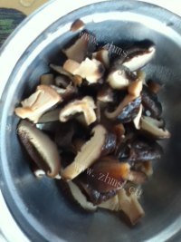 美味香菇炒空心菜做法图解2)