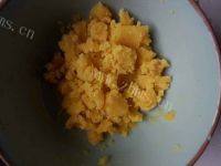 美味的红薯饼做法图解2)