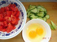 营养西红柿鸡蛋汤的做法图解二