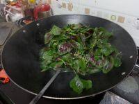 下酒菜蒜香苋菜做法图解4)