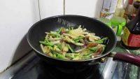 好吃的茄子土豆烧豆角做法图解5)