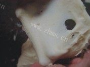 可口的玫瑰花面包做法图解2)