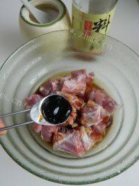 美味的蒜蓉豆豉蒸排骨做法图解6)