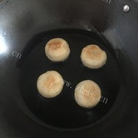 美味营养的炸糖糕做法图解11)