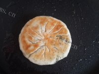 美味的韭菜鸡蛋馅饼