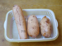 家常菜清炒莲藕做法图解1)