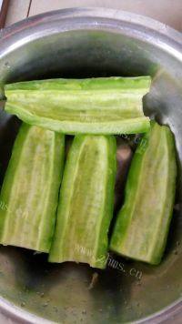 夏日必备酿苦瓜做法图解1)