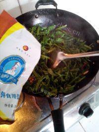家常菜爆炒空心菜
