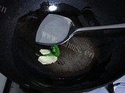 青椒土豆炒肉片做法图解3)