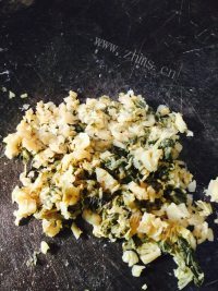 美味的梅菜蒸肉饼做法图解3)