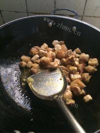 家常菜土豆烧肉做法图解2)