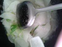 家常菜肉片炒萝卜做法图解6)