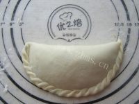 美味的韭菜盒做法图解10)