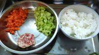 美味肉沫炒饭做法图解1)