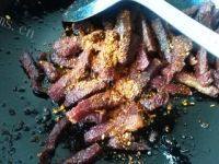 美味的五香牛肉干做法图解6)