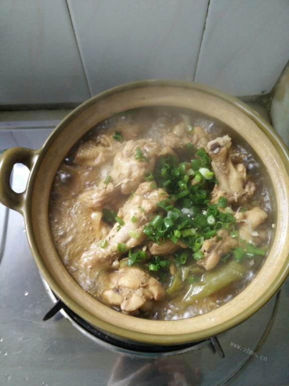 特色美食卤鸡翅