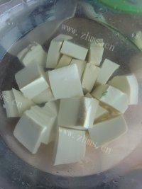 泥鳅炖豆腐自制做法图解2)