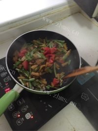 玉盘珍馐的焖面做法图解5)