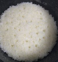 美味的炒米饭做法图解1)