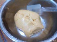 自制桃酥饼干做法图解7)