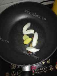 好吃的梅干菜烧肉做法图解4)