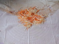 美味的煎饼盒子做法图解4)
