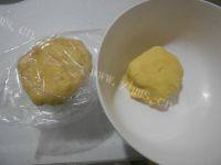自己做的红豆蛋黄酥做法图解1)