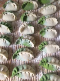 双色水饺做法图解9)