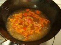 美味的番茄鸡蛋面做法图解4)