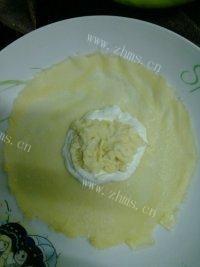 诱人的榴莲班戟做法图解8)