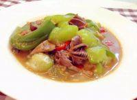 家常菜鸡杂炒丝瓜
