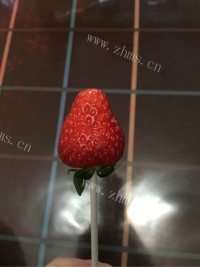 自制草莓棒棒糖做法图解4)