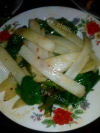 家常菜青椒土豆片