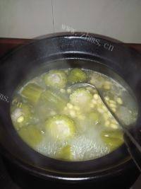 苦瓜肉汤做法图解8)