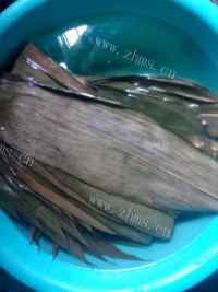 香浓抹茶蜜红豆水晶粽做法图解1)