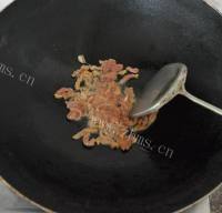 美味的榨菜肉丝拌面做法图解4)